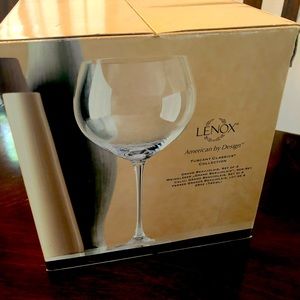 Set of 4 large 25oz wine glasses by Lennox from the Tuscany classics collection.